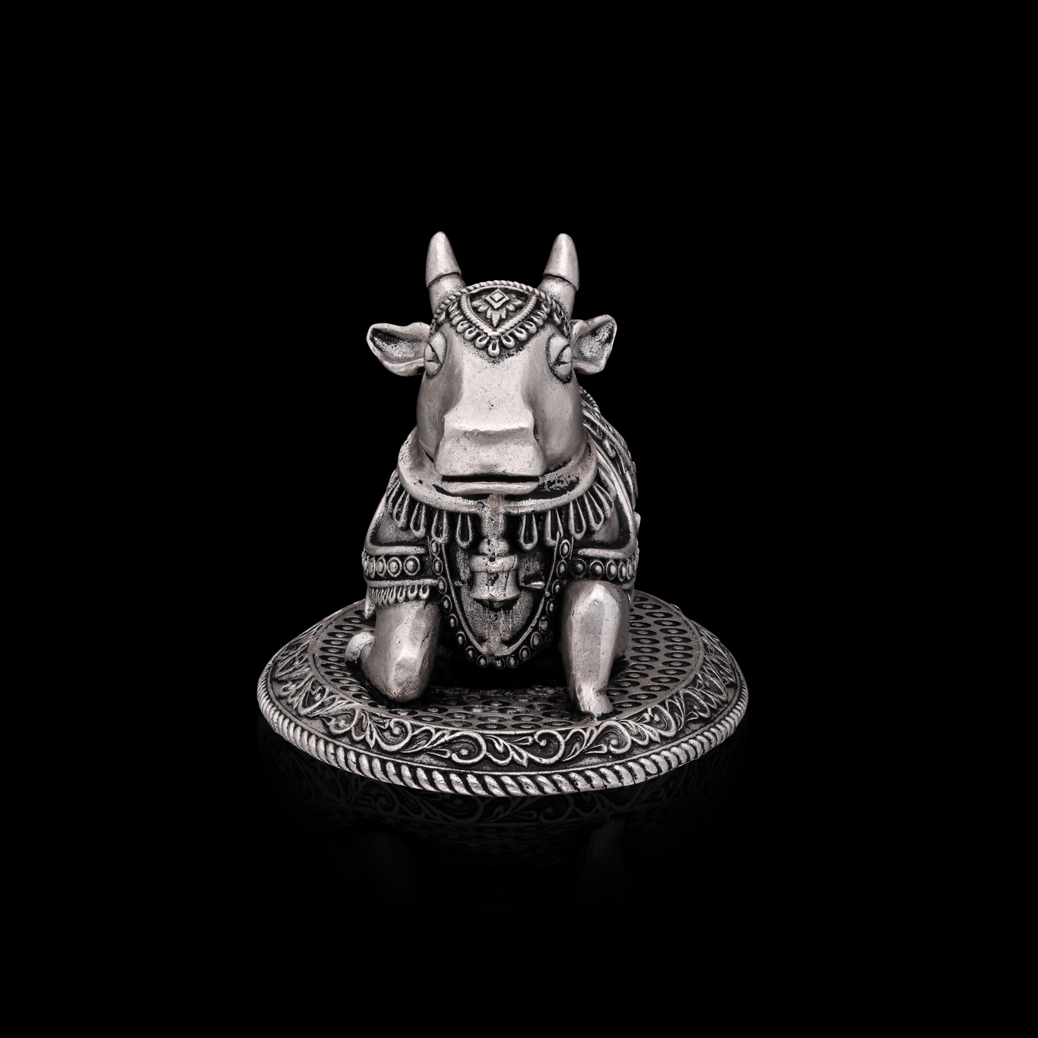 Sacred Nandi Oxidized Silver Idol