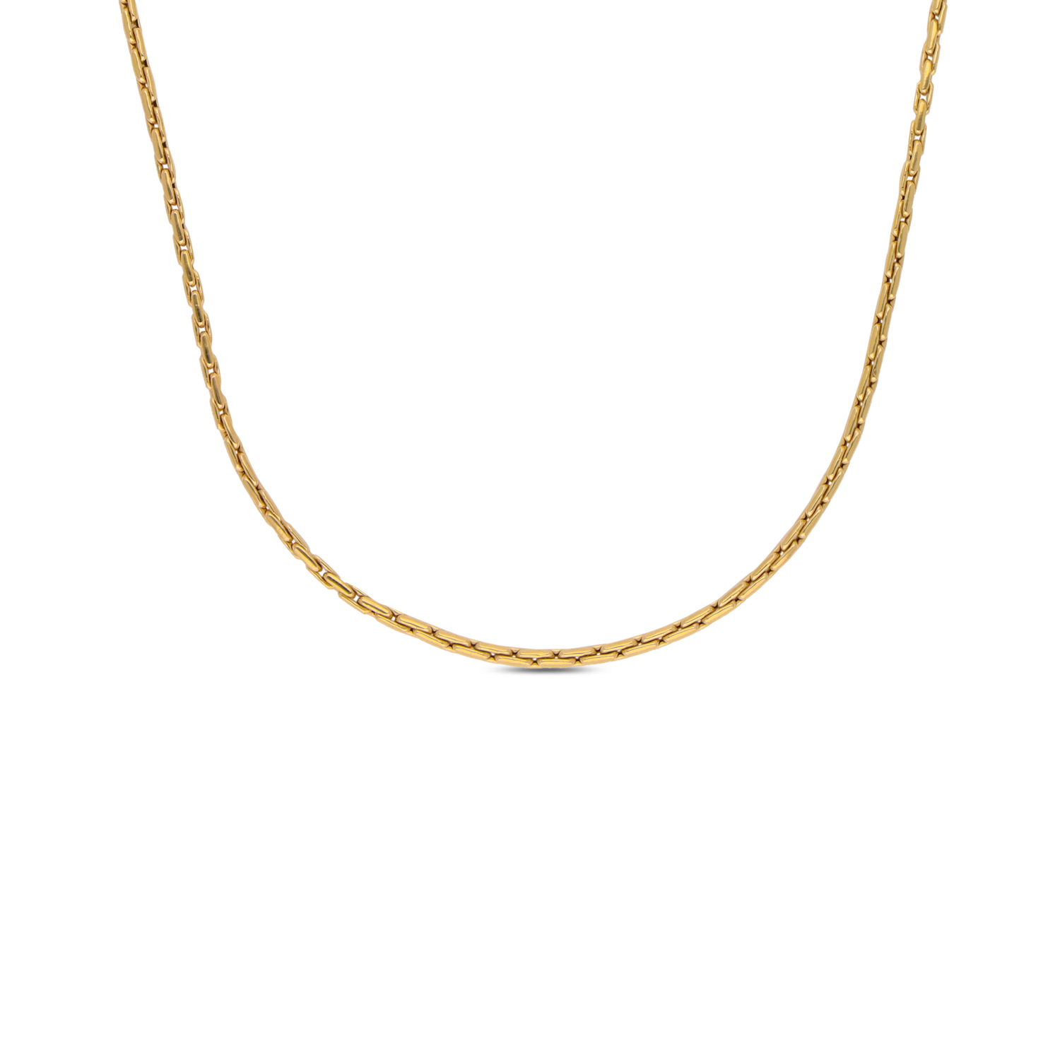 Classic Gold Chain with Sleek Interlinked Design