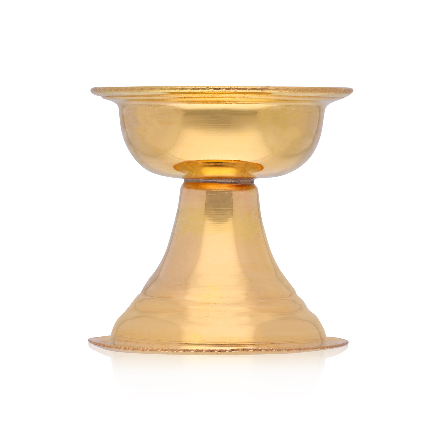 Luminous Gold Diya – Traditional Puja Lamp for Divine Illumination