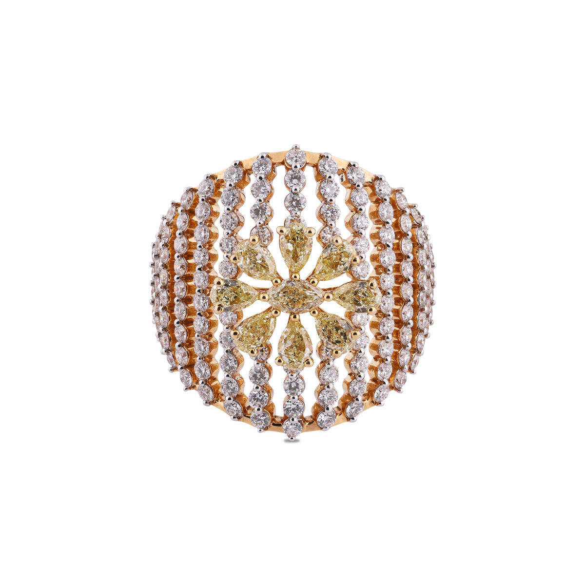 Radiant Floral Diamond Ring ? A Masterpiece of Elegance