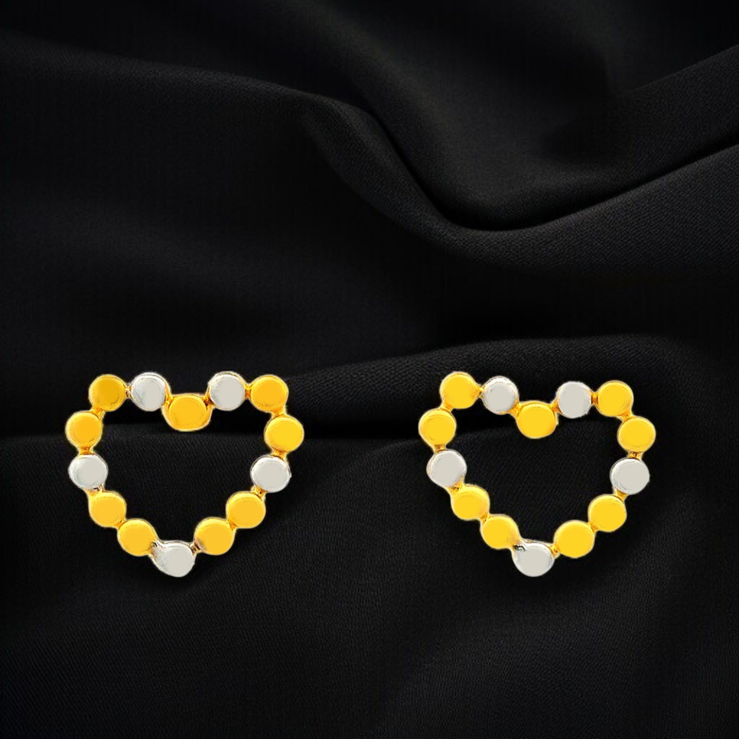 Amore Dual-Tone Heart Gold Ear Studs