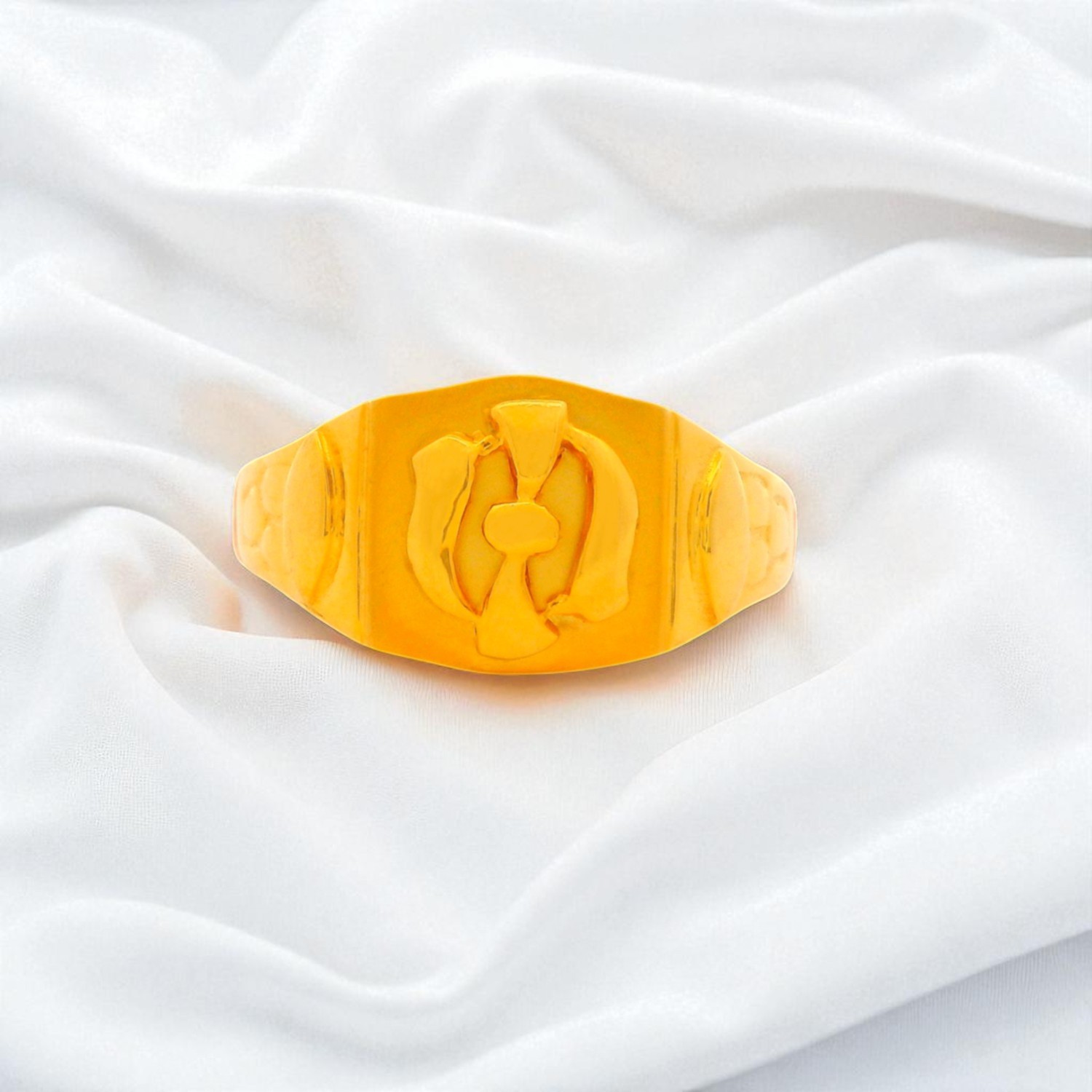 Classic Gold Ring with Bold Geometric Motif