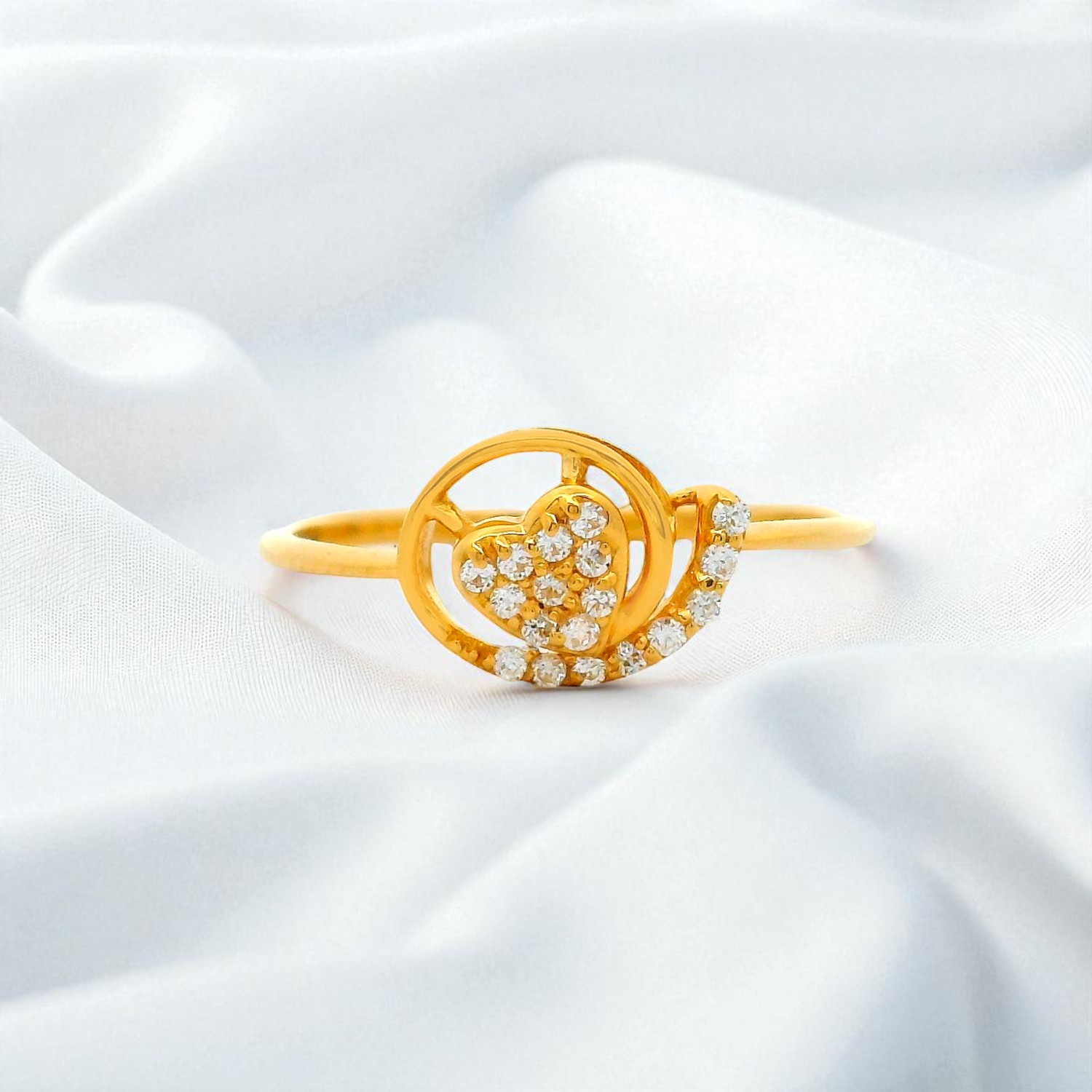 Eternal Heart Gold Ring