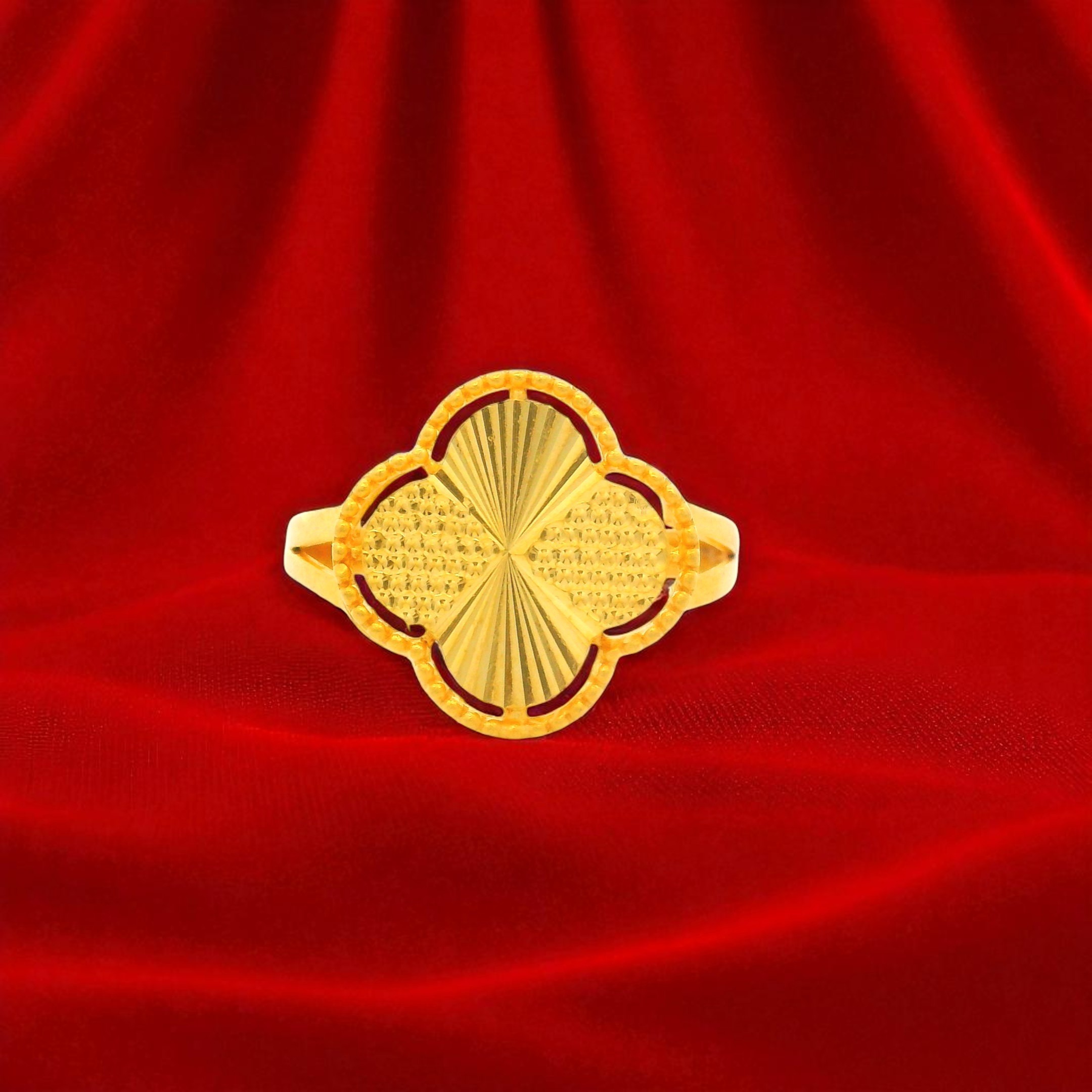 Textured Clover Motif Gold Ring