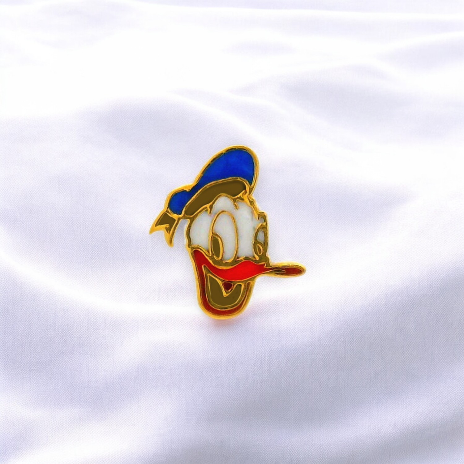Playful Enamel Cartoon Gold Nose Screw