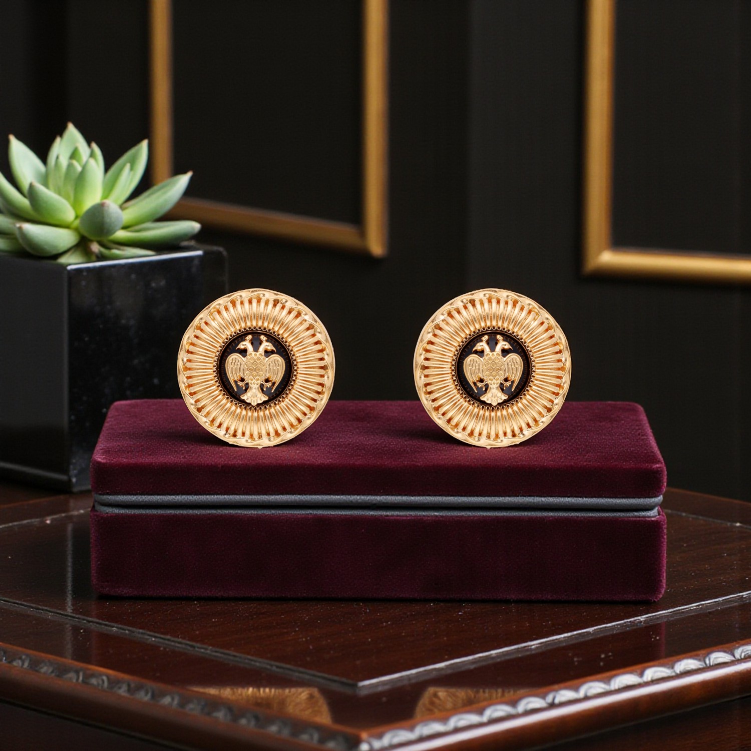 Gandaberunda Gold Ear Studs with Onyx Centre