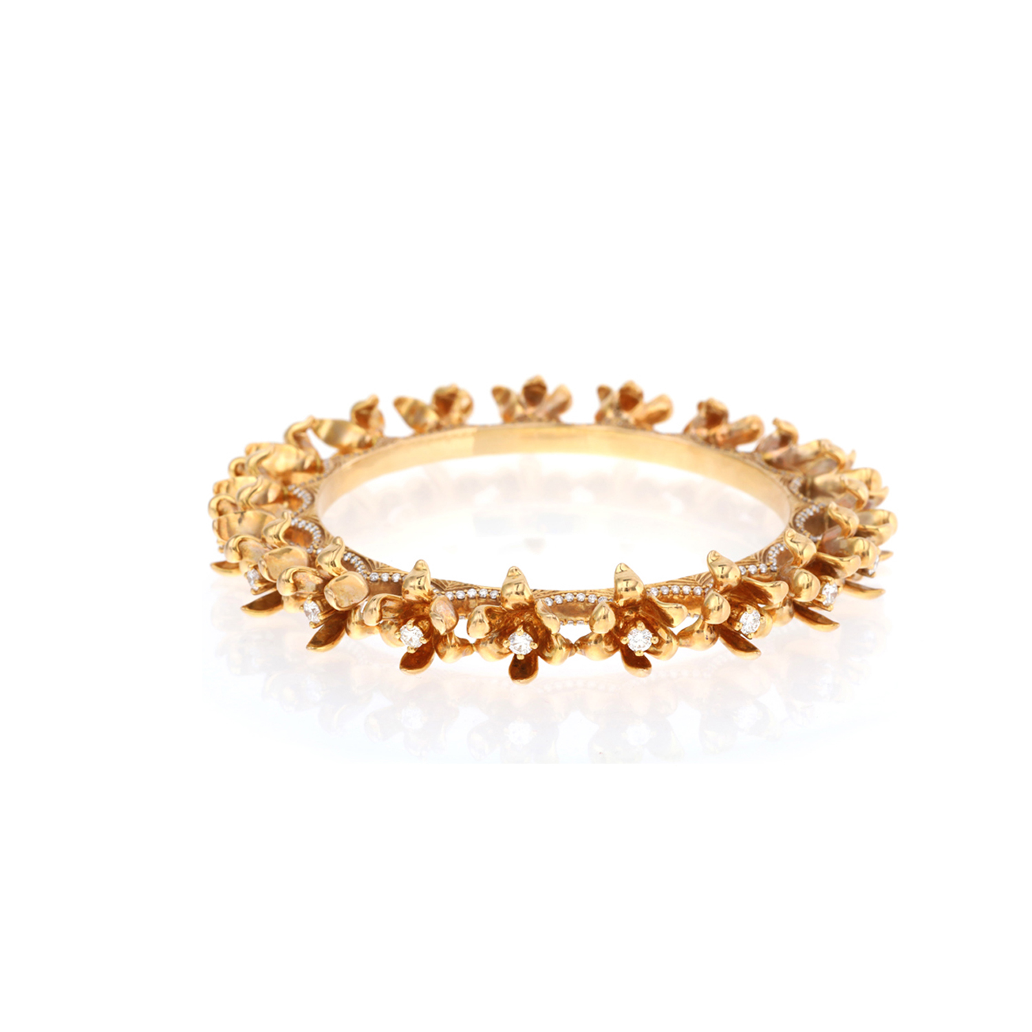 Gold Round Bangle