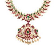 Divine Elegance: Gold Necklace in Kundalavelai Design