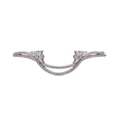 Captivating Brilliance: Diamond Bracelet in Striking Stiff Pattern with Fancy Cuts