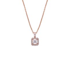 Regal Radiance: Princess Cut Diamond Pendant Chain